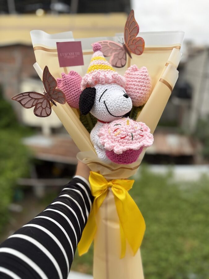 Snoopy cumplea&ntilde;ero tejido por Elizabeth